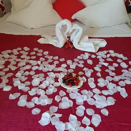 Hotel Kamanga 2*