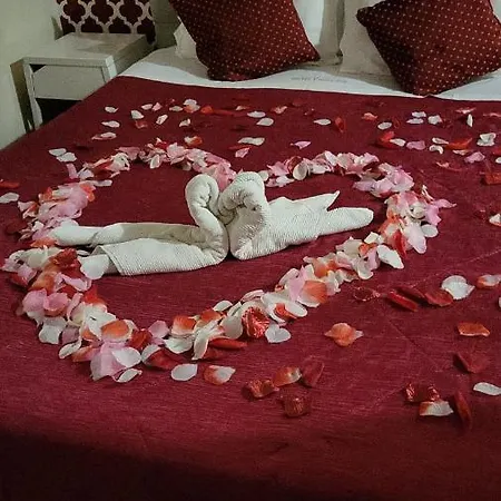Hotel Kamanga 2*