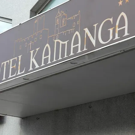 Hotel Kamanga 2*