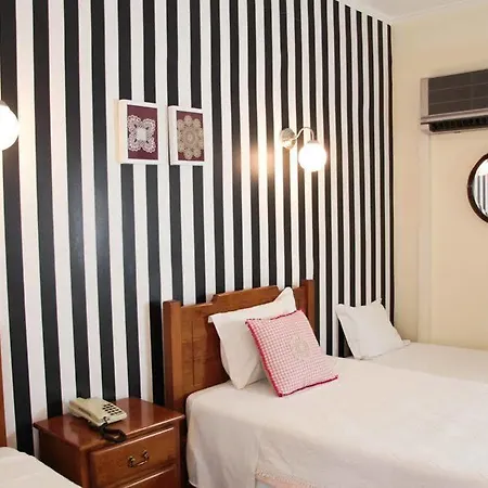 Hotel Kamanga 2*