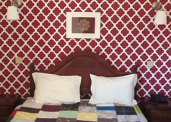 מלון Kamanga טומאר